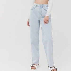 BDG High Rise Baggy light wash jeans
